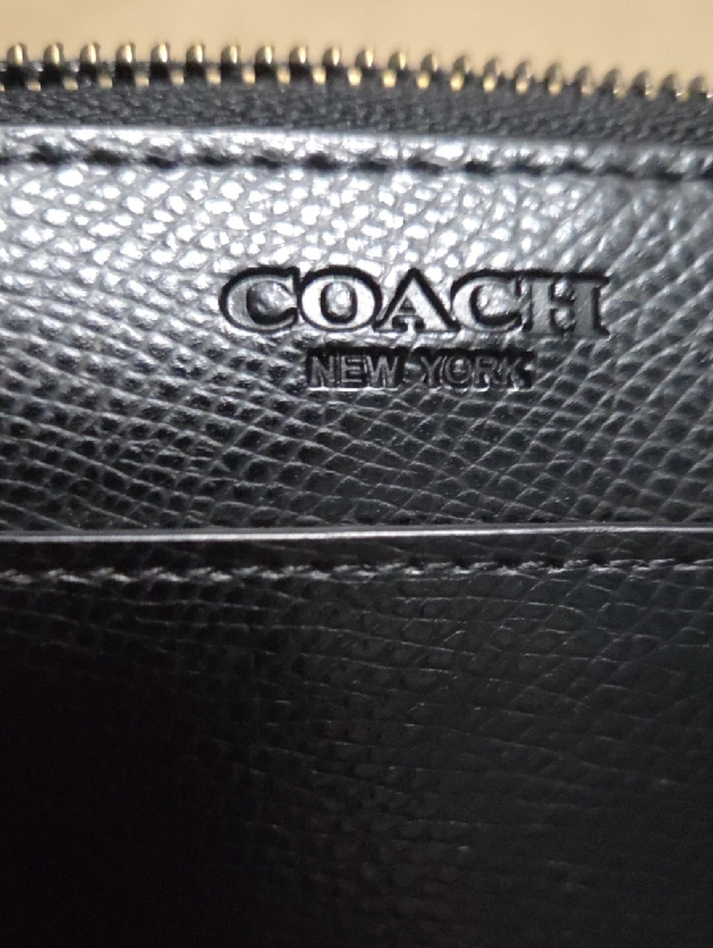 Coach Black Pebbled Leather Zip Wallet - Picture 3 of 13